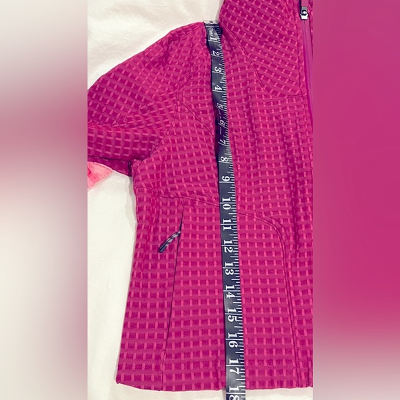 Water-🩷Repellent Fleece Hiking Jacket NWT🩷pink/berry ! Very soft ! Size 8 - Picture 15 of 16